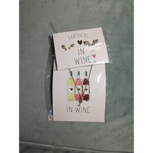 Partners in Wine earrings and necklace‎ set